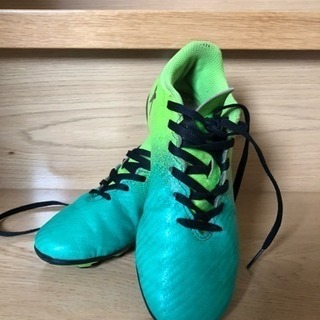 アディダス Ｊｒサッカーシューズ