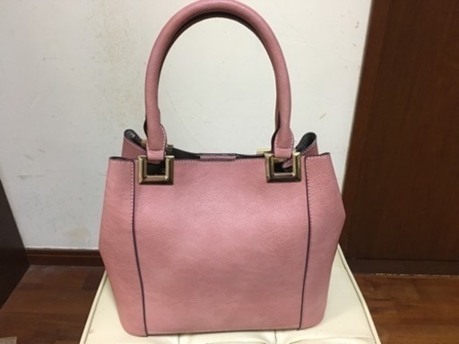 新品バッグ