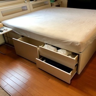 照明&収納付きシングル×２+Kサイズ羽毛布団セット（価格交渉可）の画像