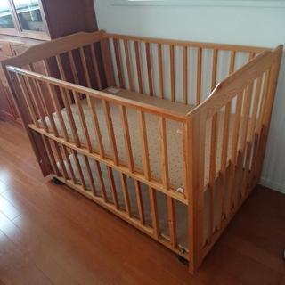 お値下げ★ KATOJI カトージ ベビーベッドの画像