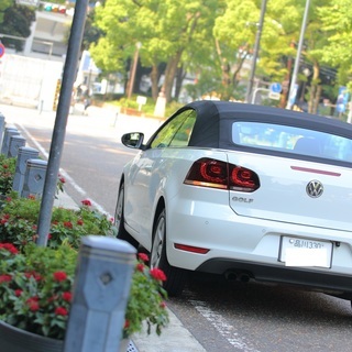 ◆平成24年式VWゴルフカブリオレ、電動オープン、車検3年5月！ナビ、革シート◆燃費15.6km/l！ 1.4TSIエンジン＆7速DSGの画像