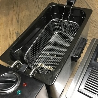 電気フライヤーの画像