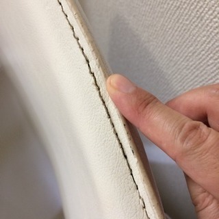 ダイニングテーブルとイス、あげます。の画像