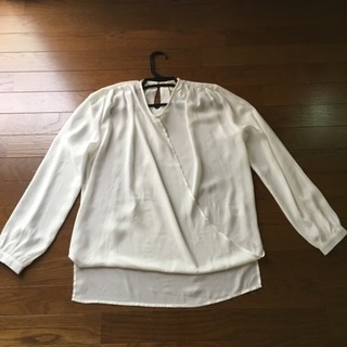 白  ブラウス 中古