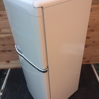 そこそこ美品☆MITSUBISHI/三菱電機☆136L☆2ドア冷凍冷蔵庫☆右開き☆メッキハンドルがお洒落！☆【MR-14J-W】の画像