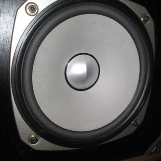 FOSTEX　FF225WK　FT17H　山水　SP50　エンクロジャー　低音がすばらしく中高音までバランスがいいです。　引き取り限定です。の画像