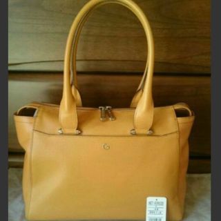 【美品】GRES PARIS 少し大きめハンドバッグ