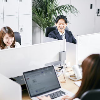 【副業OK！】週休2日&基本給25万円！急成長企業を支える事務職募集の画像