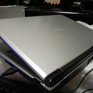 ノートパソコン HITACHI Prius Note Windows7 Office付の画像