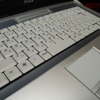ノートパソコン HITACHI Prius Note Windows7 Office付の画像