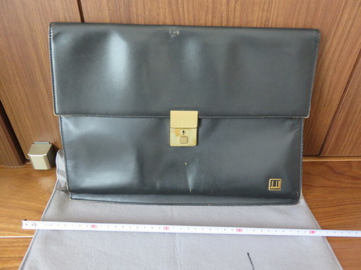 ダンヒルのクラッチバッグ（皮製②）