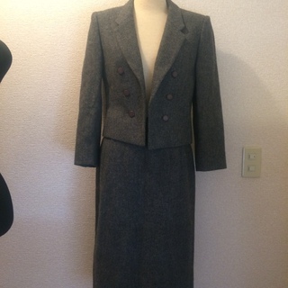 1,000円　東京ＪＵＮＯ　冬用スーツ上下　９号　リピーターさん...