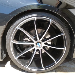 検査31年2月320i 社外19インチ/ローダウン/LEDイカリング/HIDフォグ/社外LEDテール/HDDナビ/プッシュスタート/電子キー/無事故/コーディング の画像