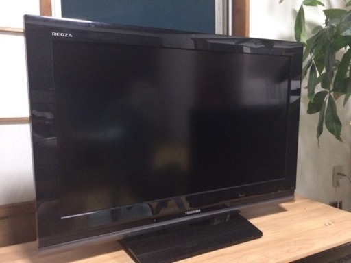 32型 TOSHIBA REGZA 32A8100