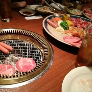 みんな初めましての新規サークル！！オフ会！ 渋谷会  恵比寿会  新宿会 六本木会  友達作り！仲間探し！　20代,30代～ 男女 メンバー募集！　　ワイワイしたい方！　友達作りたい方！　仲間、人脈作りたい方！　人見知りの方もパリピになりたい方もどなたでもOK！  − 東京都