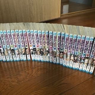 ONE PIECE １巻〜７５巻　郵送可能の画像