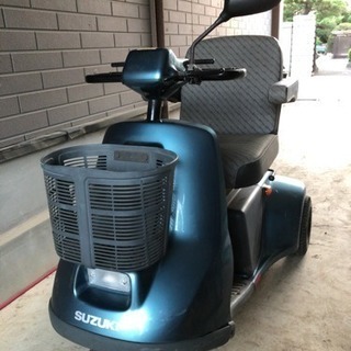 【値下げ】電動車いす シニアカー スズキ 車椅子 セニアカー バッテリー ☆の画像