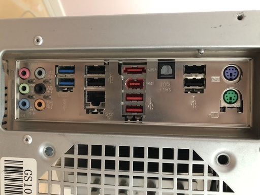 新規PC移行にともない、旧PCパーツ残り一式