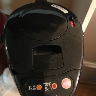 電気ポットの画像