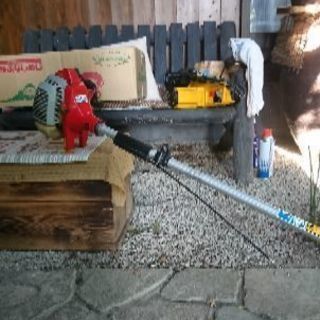 草刈機(アクセルとハンドル無)の画像