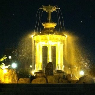 夜風が気持ちいい時間、公園お散歩、友達募集です＾＾