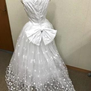 ★美品★ ウェディングドレス WATABE 花柄 結婚式 床に着くタイプ の画像