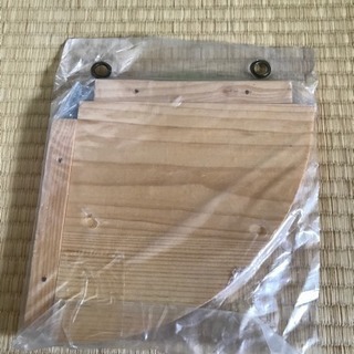 新品 未使用 木製コーナーシェルフの画像
