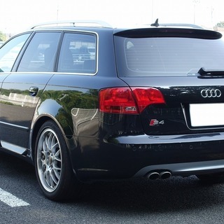 Ｓ４ アバント  車検２年満タン！　総額５６．５万円　ＨＤＤナビ　黒革　サンルーフ　レカロシートの画像