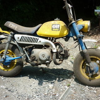　旧車　HONDA　４Lモンキー　レストアベース