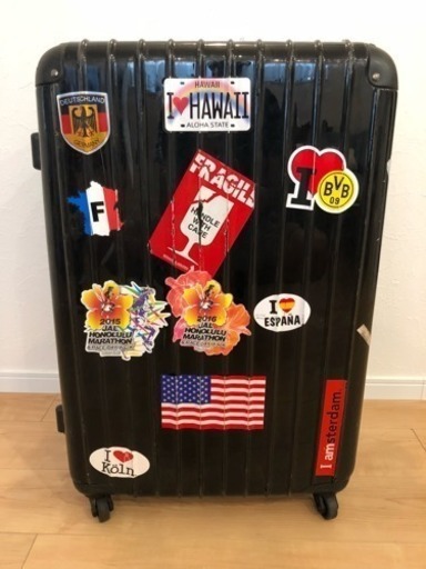 キャリーケース 各国シール付き オシャレ