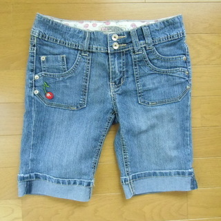 YMI ハーフパンツ 140〜150㎝♡美品❷