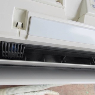 宮崎県限定中古標準工事込み価格 シャープ・ルームエアコン（AY-Z22VX-W）【6～8畳用】　※2010年製・中古 宮崎県限定中古標準工事込み価格 シャープ・ルームエアコン（AY