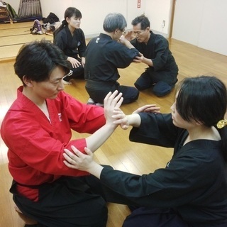 剣術を柱に古武術を学ぶ／古武道萬葉塾の画像