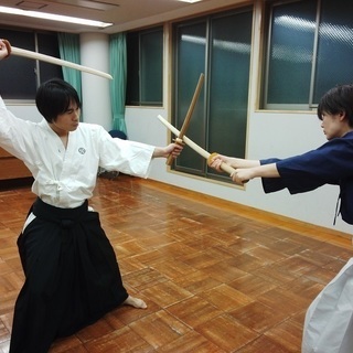 剣術を柱に古武術を学ぶ／古武道萬葉塾の画像