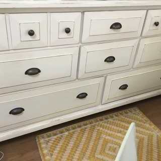 チェスト  アンティークホワイト 大型の画像