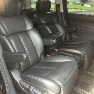 平成23年式エルグランドライダーの画像