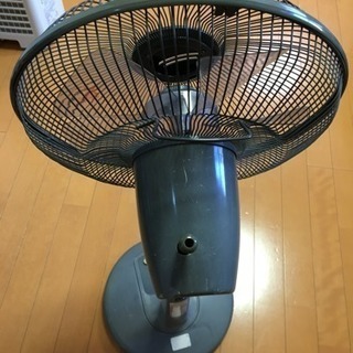 廃棄処分決定！粗大ゴミ。扇風機。【動きます】の画像