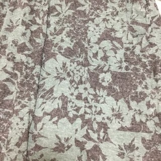 婦人服 花柄 ミセス Ｖネック トップスの画像