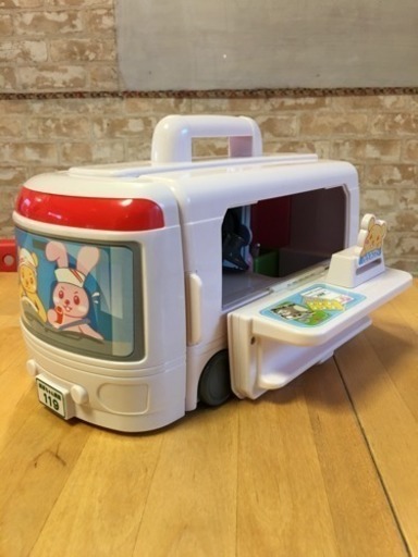 ぽぽちゃん おしゃべり病院に変身救急車\u0026おしゃべり歯ブラシ
