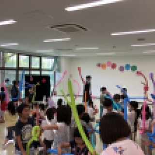 バルーンアート、手品、大道芸、ジャグリング、パントマイム、弾き語りなどの教室です！の画像