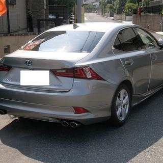 H27　IS300h　ハイブリッド　車検32年4月　ワンオーナー　本革ステアリング　LEDヘッドライト　12623の画像