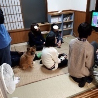 こちら素人に毛の生えた程度のおじさんです、楽器や歌（バンドや２，３人グループでも）一緒に出来る人。運営しているフリースクールの中高生との運動やゲームも興味があれば・・ - 府中市