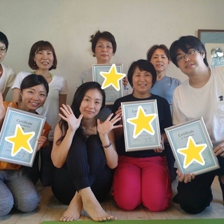 【シニアヨガ 指導者養成講座】ヨガ未経験でも1日で取得できる！