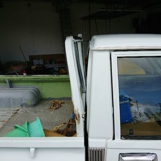 希少車の沖ナンバー旧車の画像