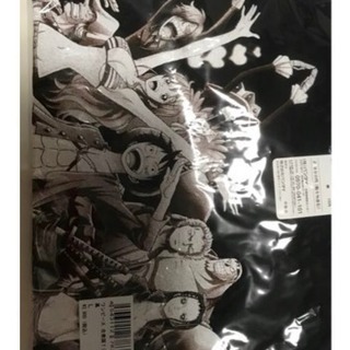 ONE  PIECEのTシャツの画像