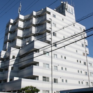 新規リフォーム済み🌸オートロック🌸バストイレ別🌸水道無料🌸エレベ...