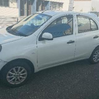 日産マーチの画像