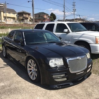 クライスラー300C SRT8