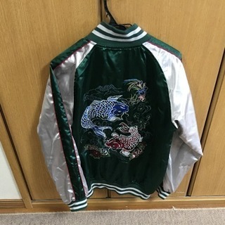 スカジャンの画像