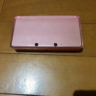 任天堂3DS ミスティピンク ソフト付きの画像
